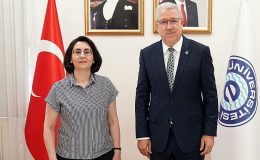 Egeli akademisyen ve ekibi ChatGPT’nin ürettiği metinlerin söylem analizini gerçekleştirecek