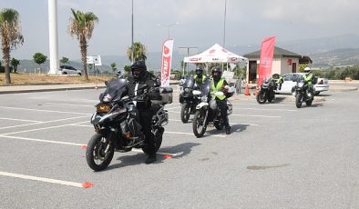 İleri sürüş motosiklet eğitimleri Yenişehir Belediyesinin destekleriyle veriliyor