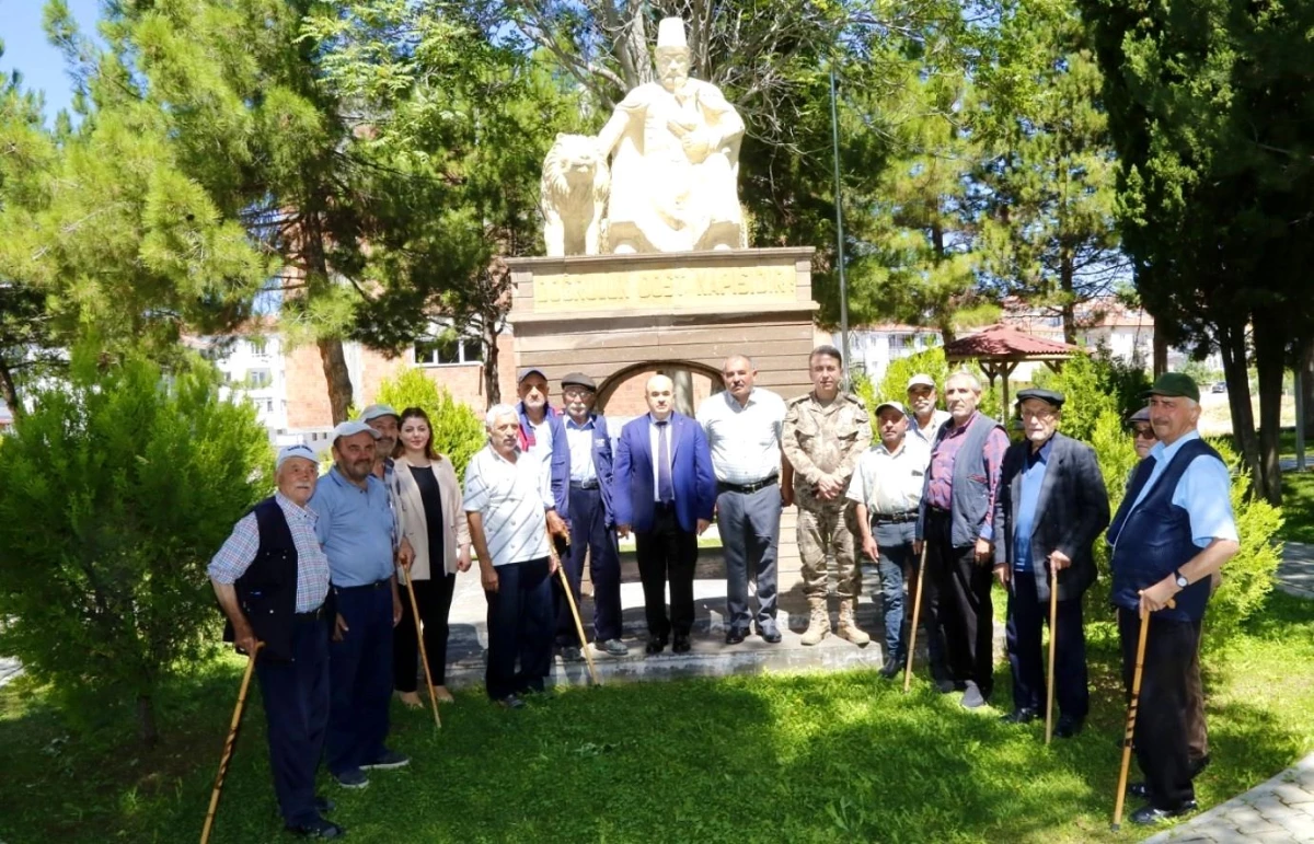 Çorum Valisi Doç. Dr. Zülkif Dağlı, Hacı Bektaş Veli Anadolu Kültür Vakfı’nı ziyaret etti