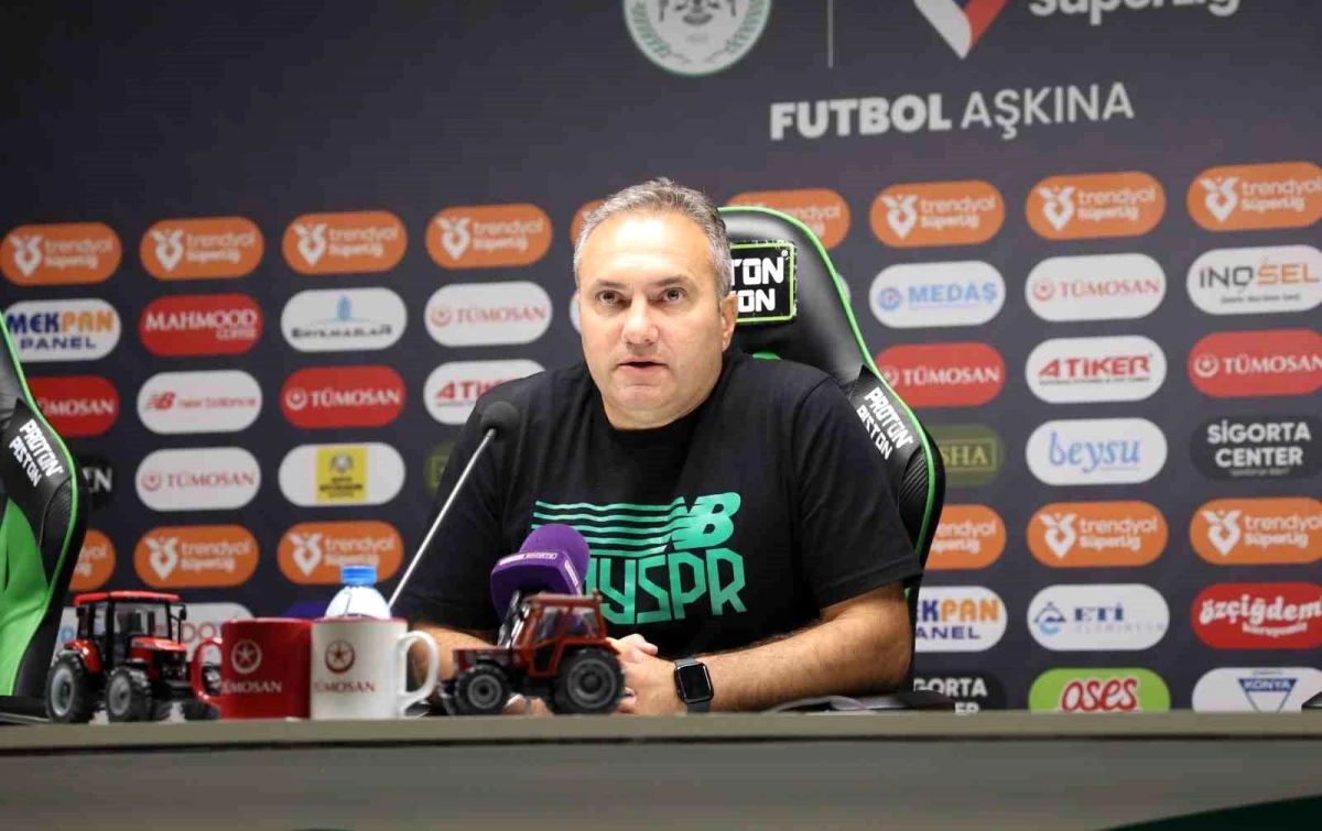 Konyaspor Teknik Sorumlusu Fatih Serkan Albayrak: Oyuncularımızı ve taraftarımızı tebrik ediyorum