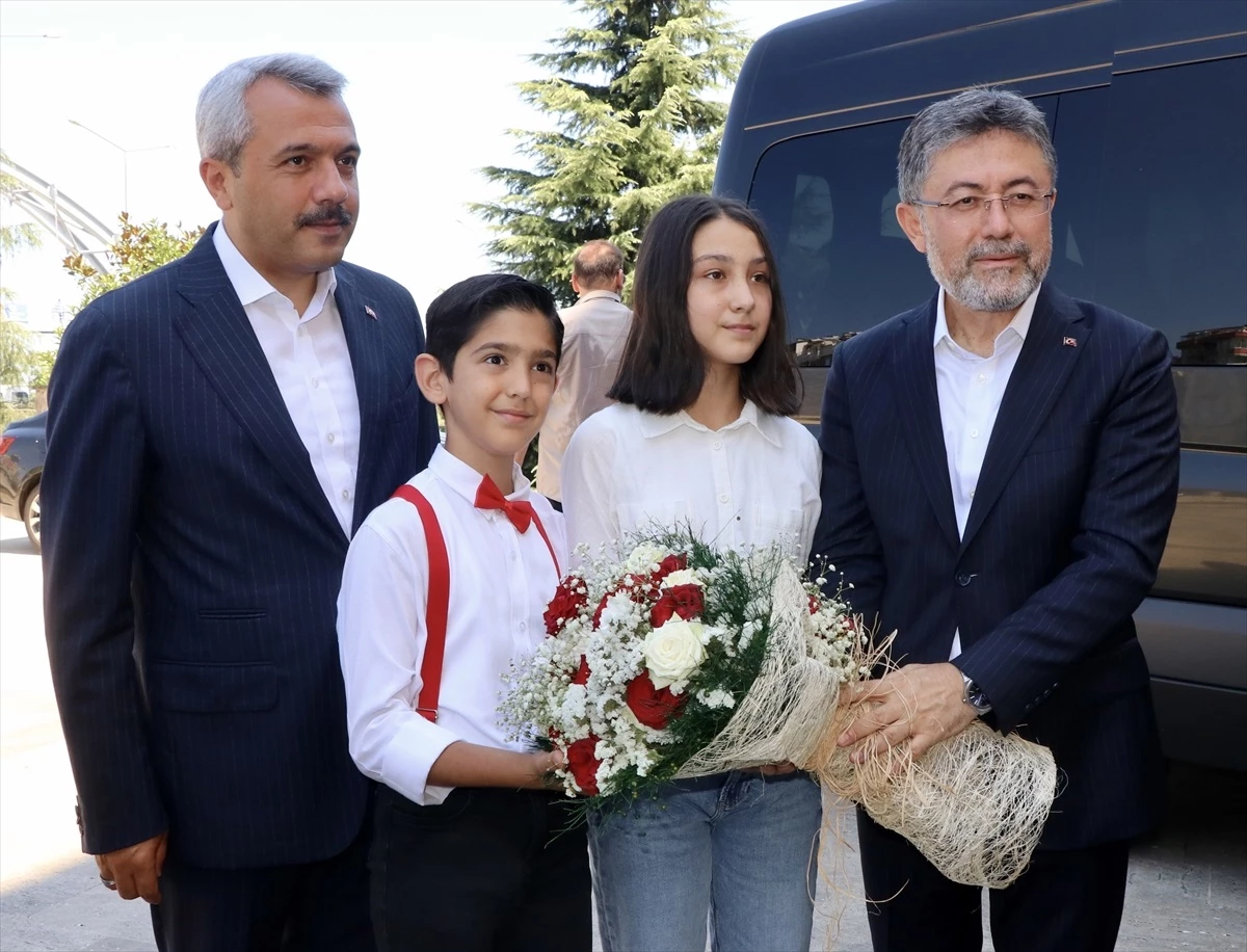 Tarım ve Orman Bakanı Yumaklı: Tarım siyaset üstü bir meseledir