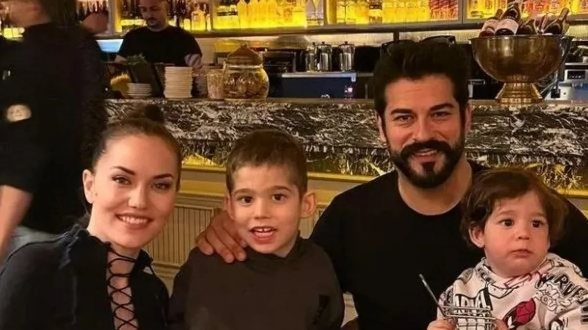 Fahriye Evcen ve Burak ÖzçivitRusya’da aşk tazeledi!