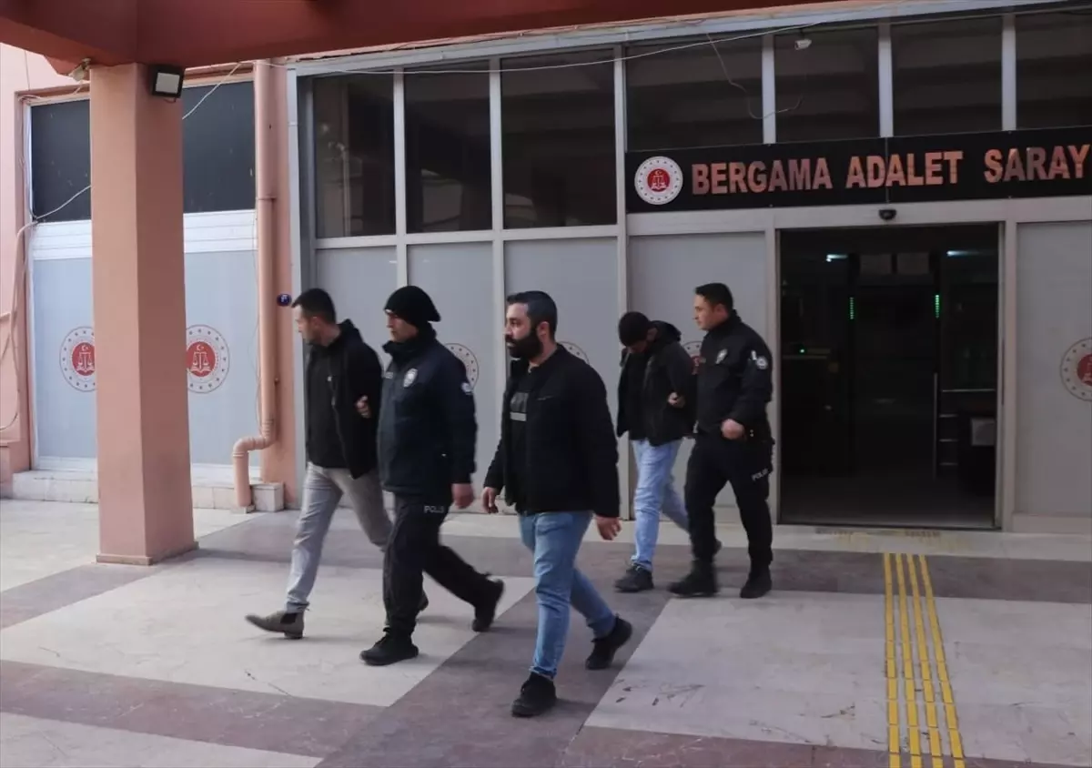 Bergama’da Uyuşturucu Operasyonu: 3 Tutuklama