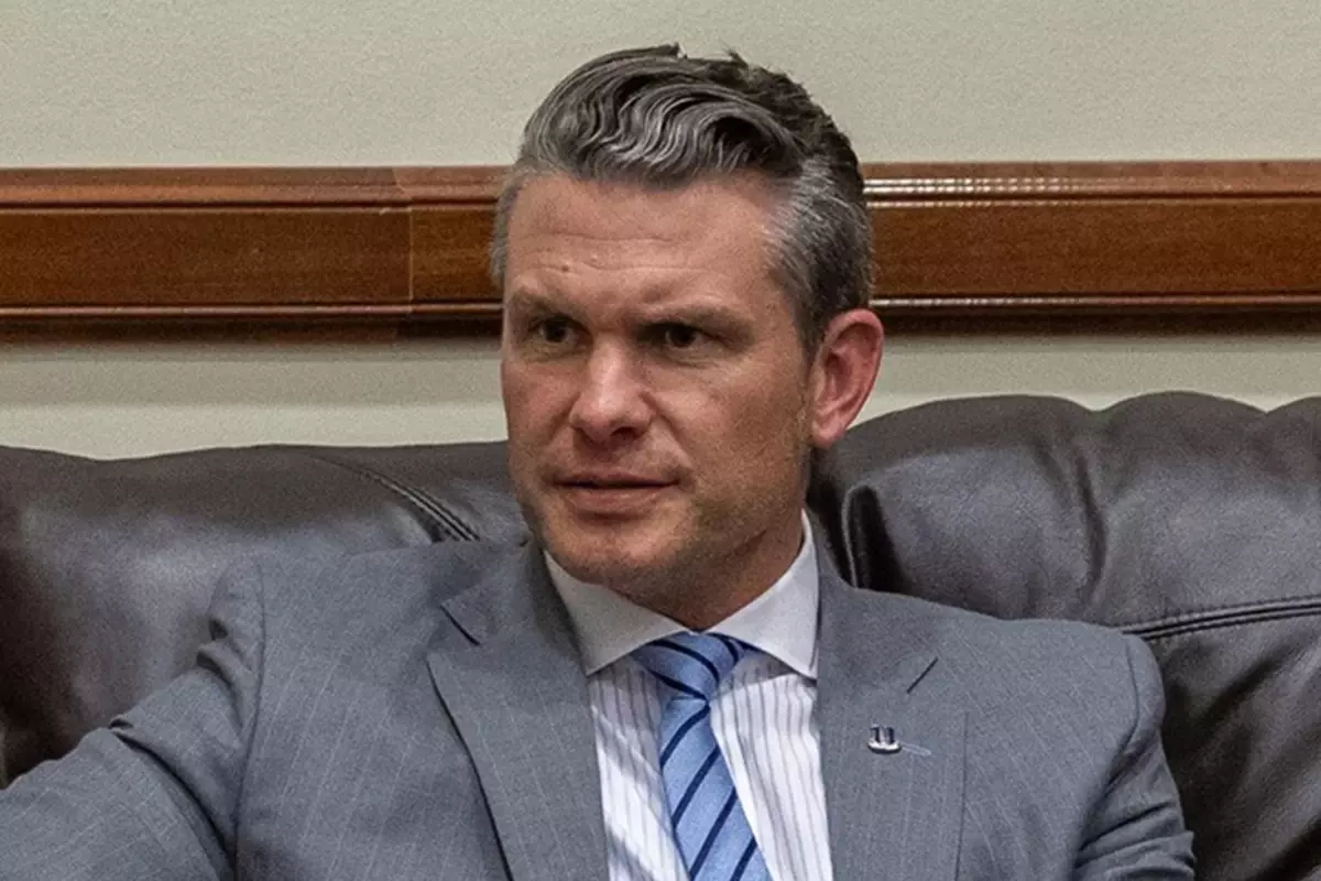 Trump’ın Savunma Bakanı adayı Hegseth, Senato’dan 1 oyla geçti